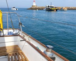 Dans l'avant port de Sauzon 21 juin